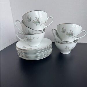 Noritake “Sezanne” Porcelain Teacup and Saucer Set - Elegant Leaf Pattern
